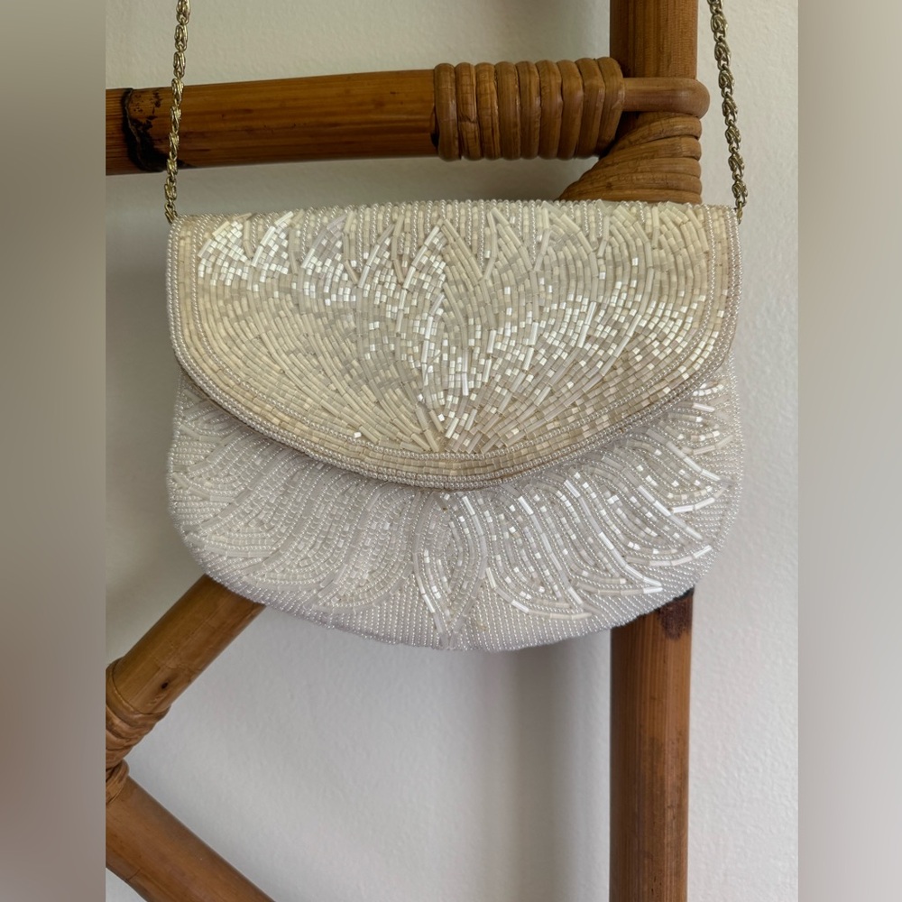 Vintage White Beaded Purse